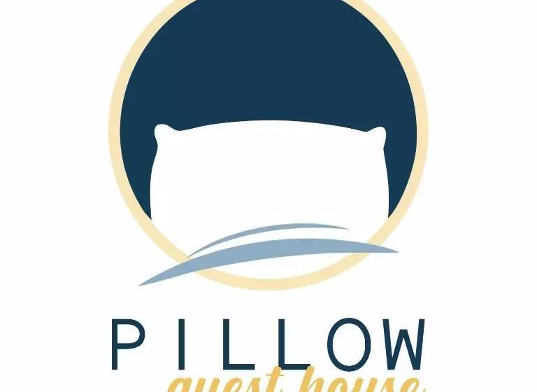 ペンション Pillow Guest House