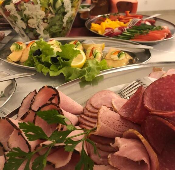 리조트 Ośrodek Wypoczynkowy Wrzos Stęszewko