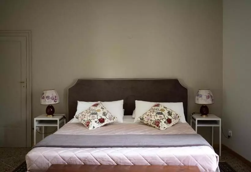 Aamiaismajoitus (B&B) Corte Martinola Bed&breakfast In Franciacorta