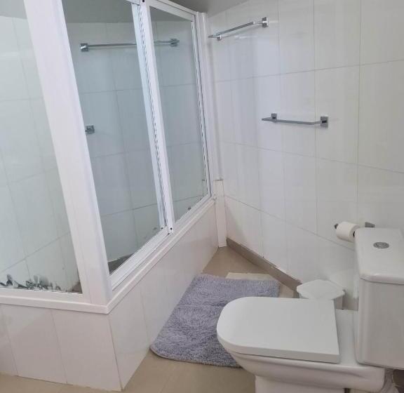 تختخواب و صبحانه Praia Guest House