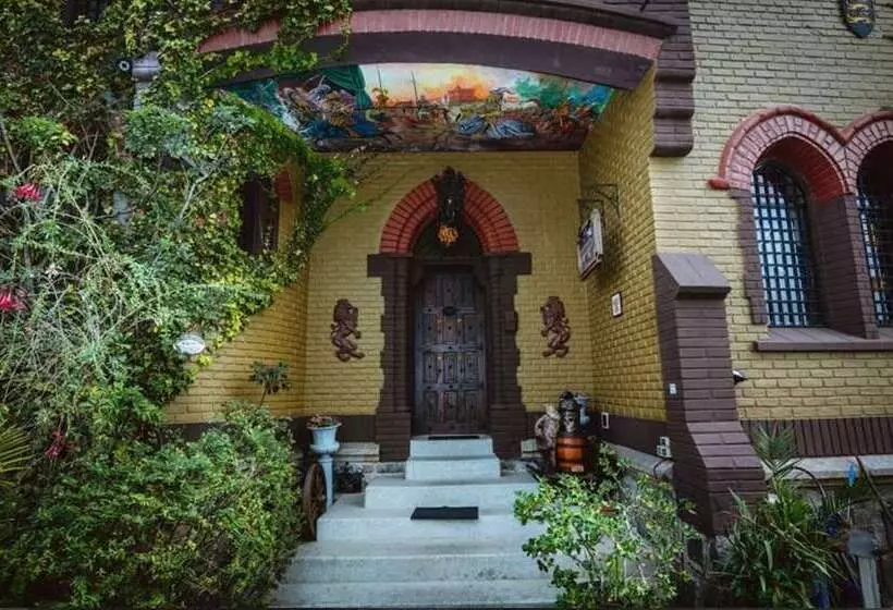 هتل Castillo Viña Del Mar