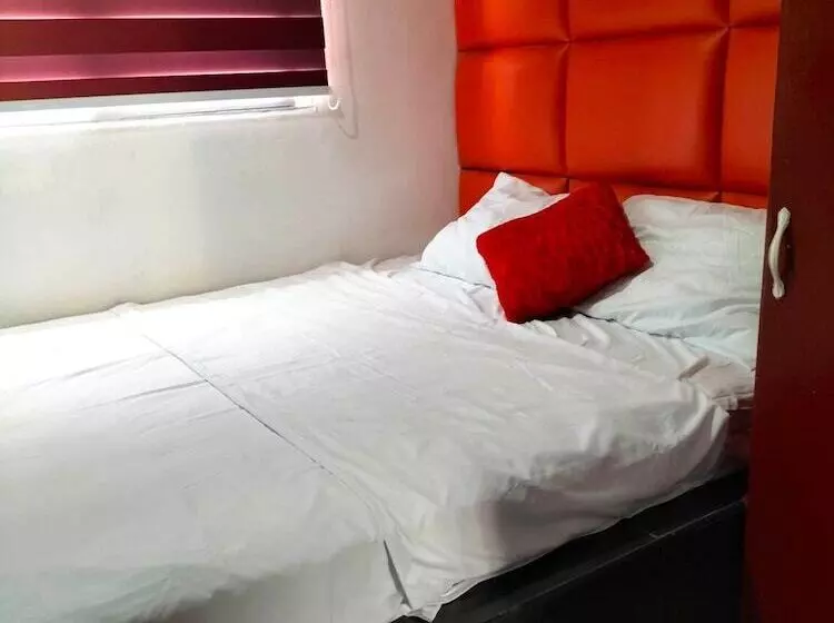 هتل King Rapid Rise