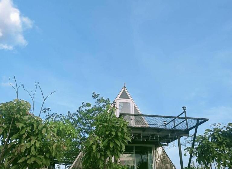 פנסיון บ้าน วังน้ำเขียว