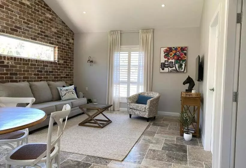 Majatalo Bloomfield Manor