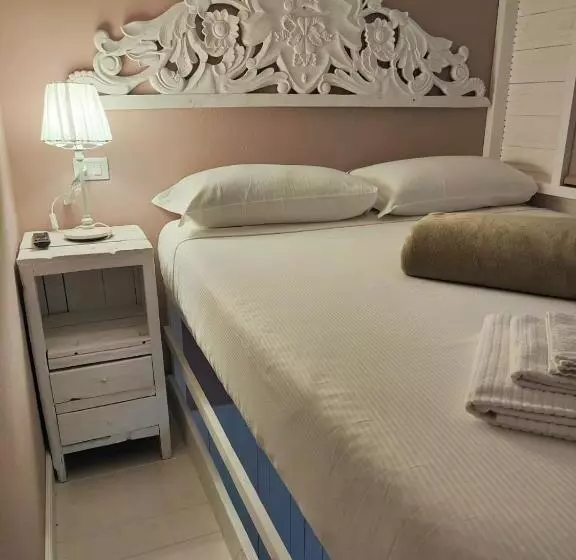 تختخواب و صبحانه Lecco Lake