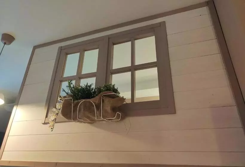 تختخواب و صبحانه Lecco Lake