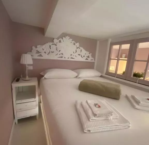 تختخواب و صبحانه Lecco Lake