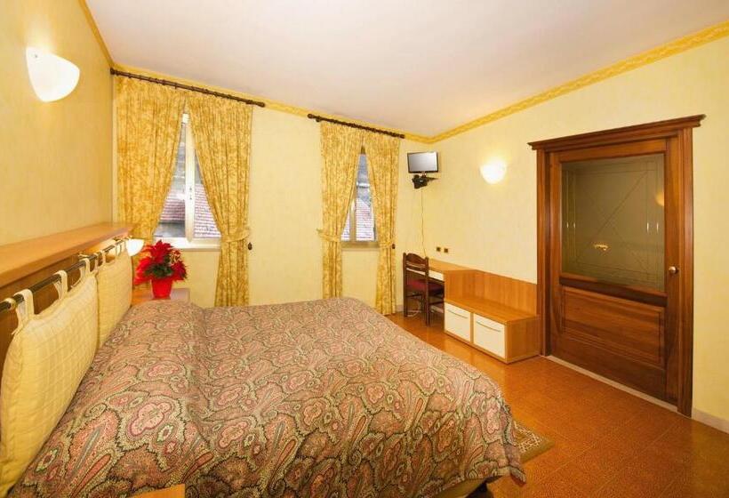 Отель Albergo Ponte Di Nava