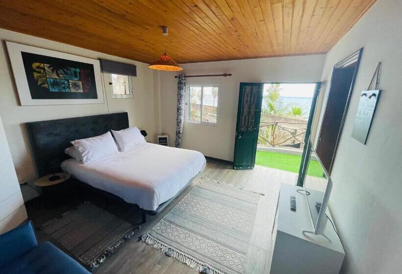 فندق Baia Seixal Oceanfront