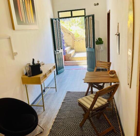 فندق Baia Seixal Oceanfront