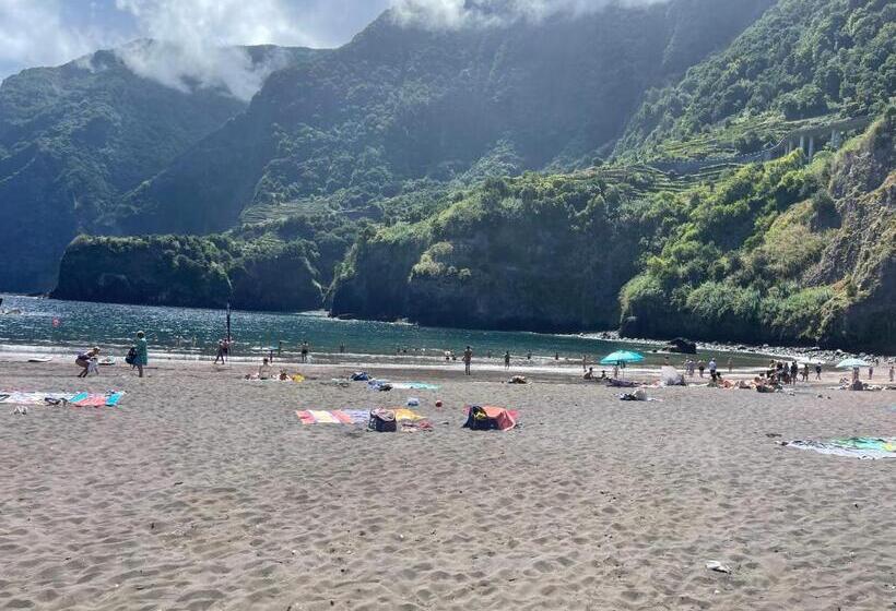 فندق Baia Seixal Oceanfront