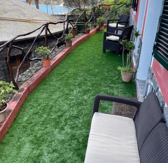 فندق Baia Seixal Oceanfront