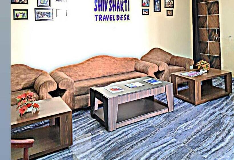 فندق Collection O 82983 Shiv Shakti Resort