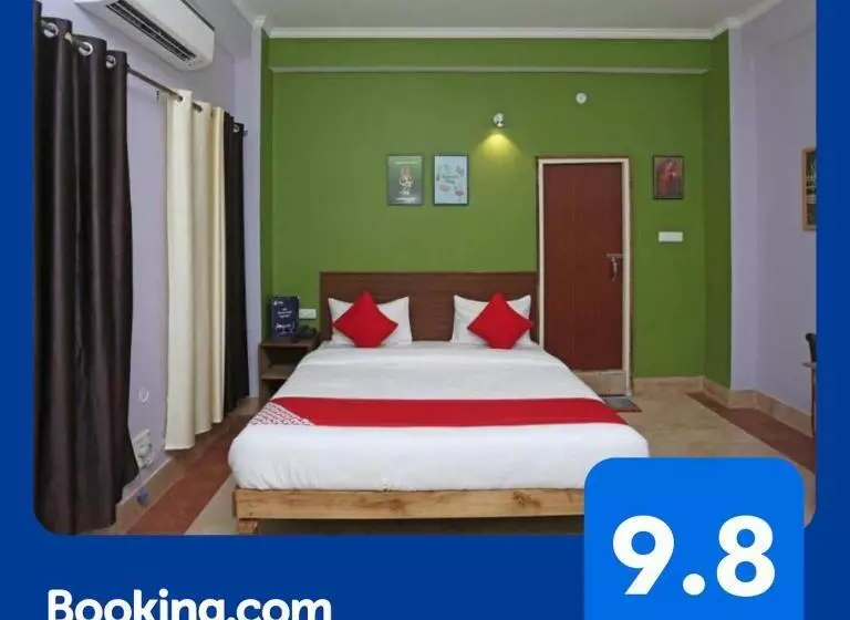 Hotelli Collection O 82983 Shiv Shakti Resort