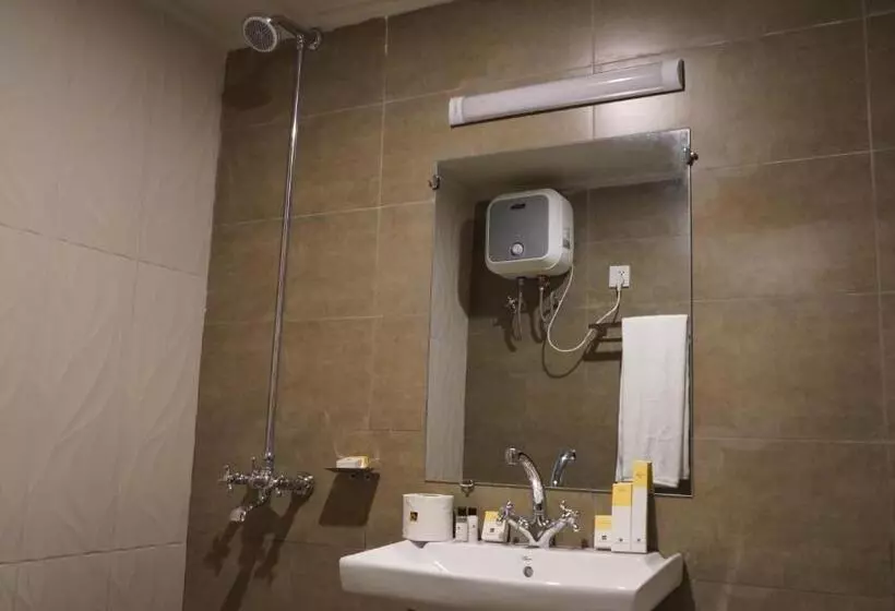 هتل Destination Heritage Peshawar