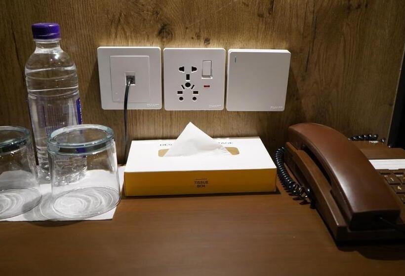 هتل Destination Heritage Peshawar