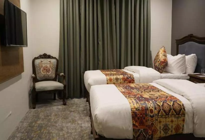 هتل Destination Heritage Peshawar