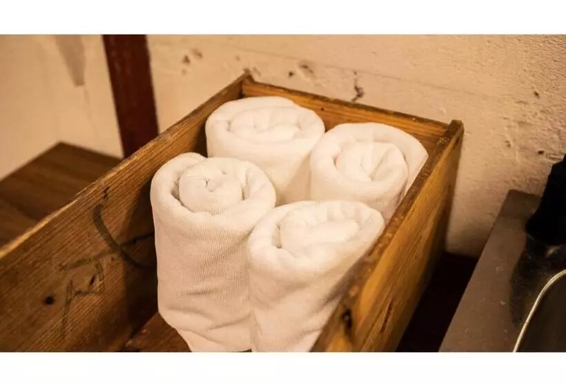 ホテル Fan! Aburatsu Sports Bar & Hostel  Vacation Stay 78451v