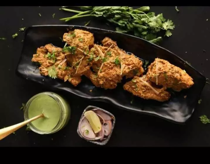 Hotelli Flagship Hotal Pleasant Inn Near Jahangirpuri Metro Station