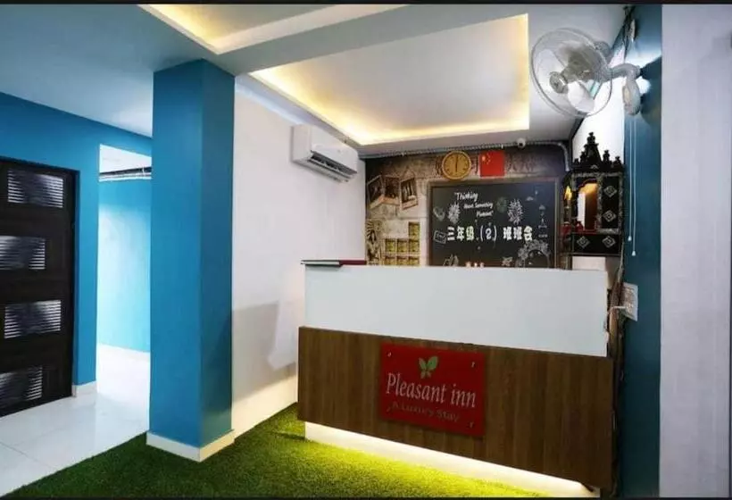 Hotelli Flagship Hotal Pleasant Inn Near Jahangirpuri Metro Station