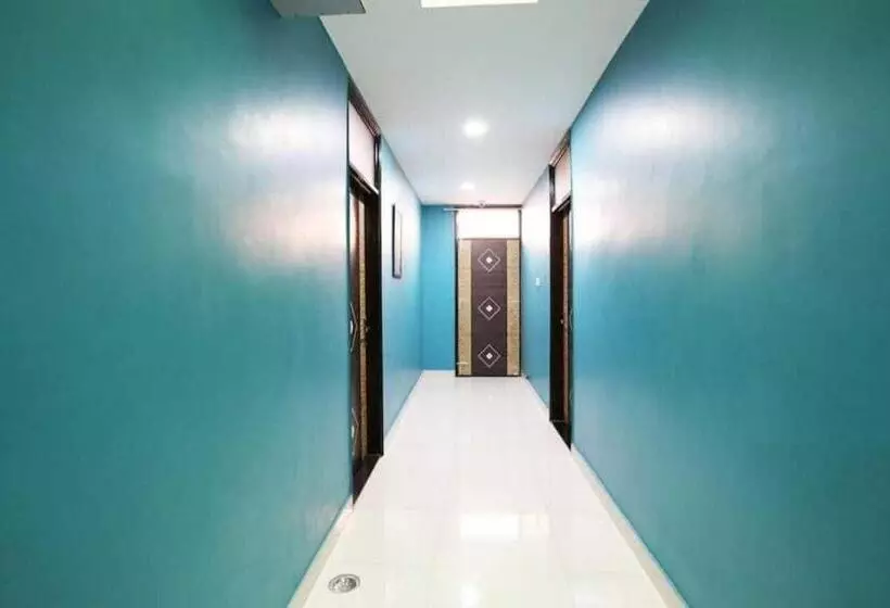 Hotelli Flagship Hotal Pleasant Inn Near Jahangirpuri Metro Station