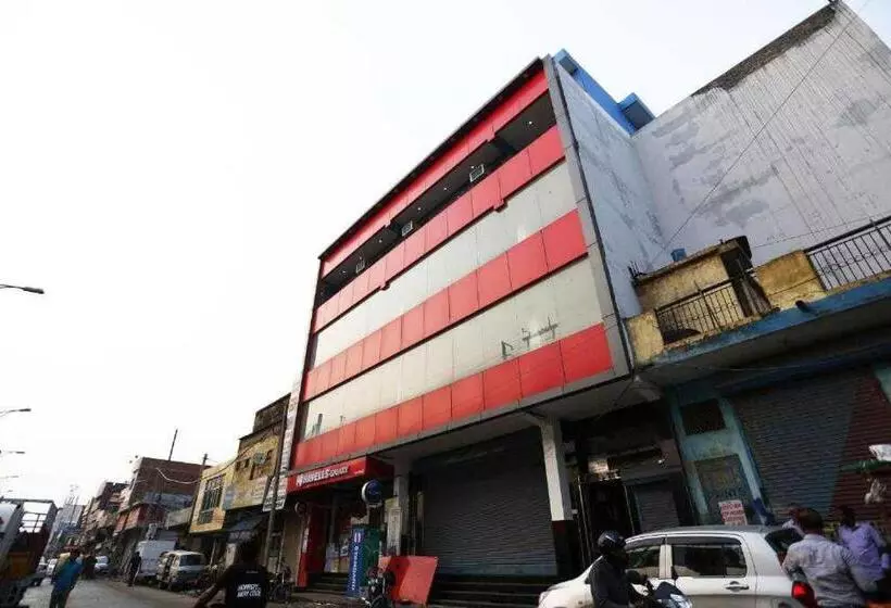 Hotelli Flagship Hotal Pleasant Inn Near Jahangirpuri Metro Station