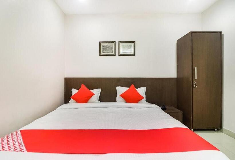 Hotel Flagship Zen Royal Cottage