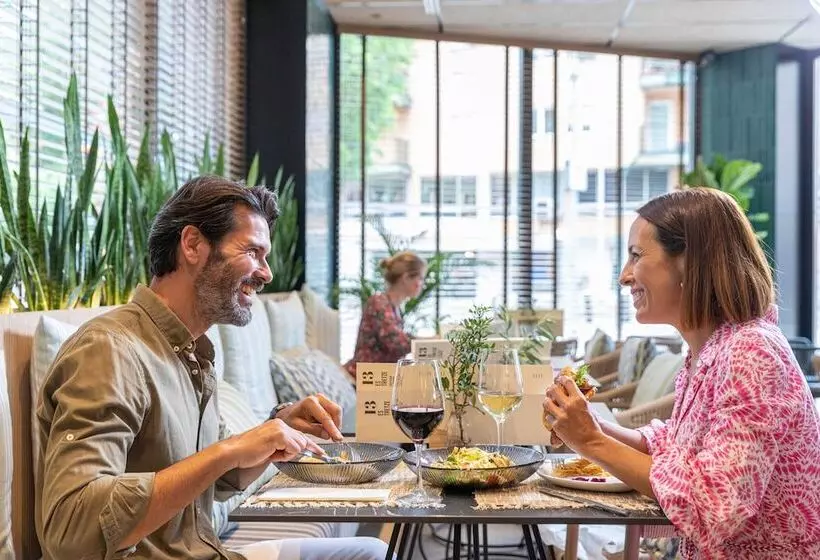 Hotelli Js Palma Plaza