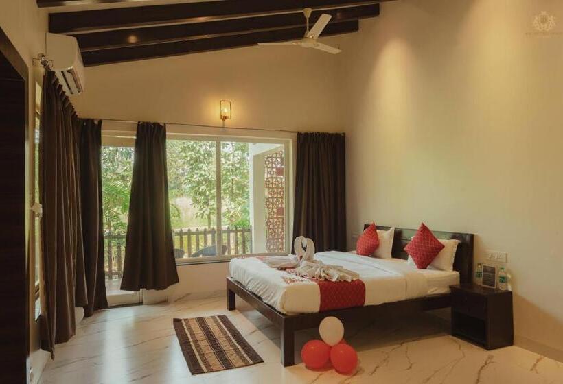 בית מלון כפרי The Infinity Pench Resort