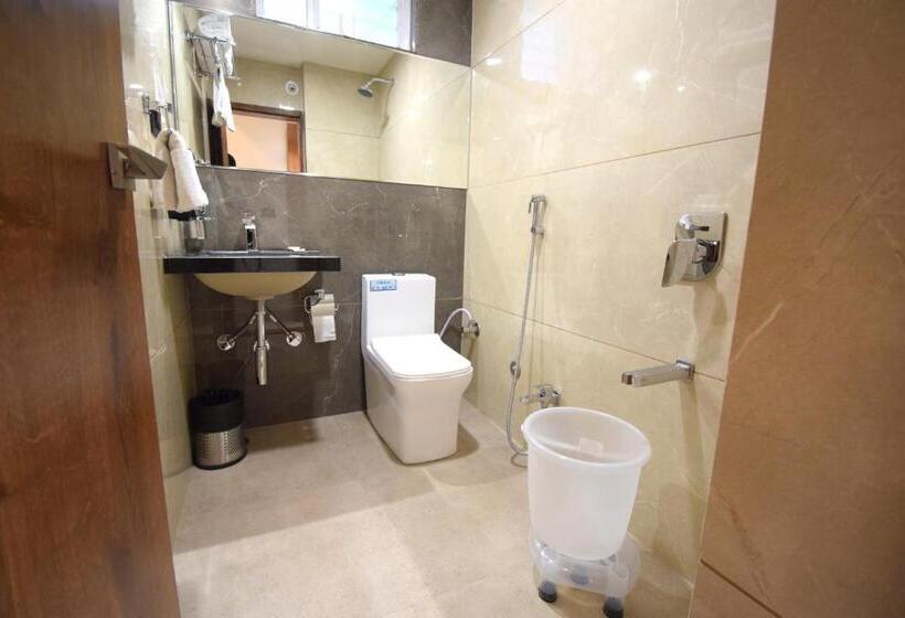 The Sky Imperial Hotel Sugam 10 Meters From Shrinathji Temple