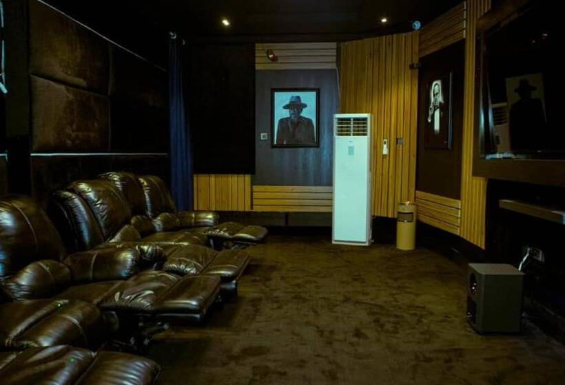 هتل Tn Max Luxury Home