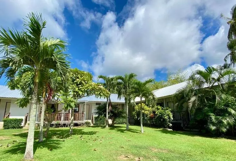 Orchard House Resort