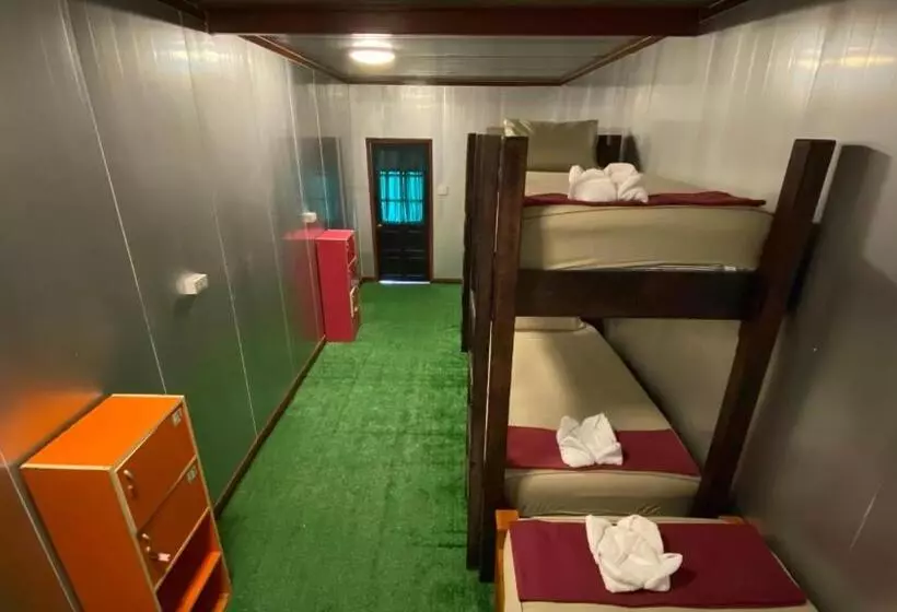 Orchard House Resort