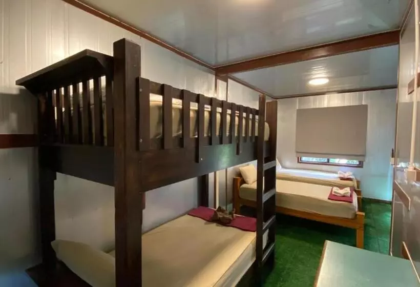 Orchard House Resort