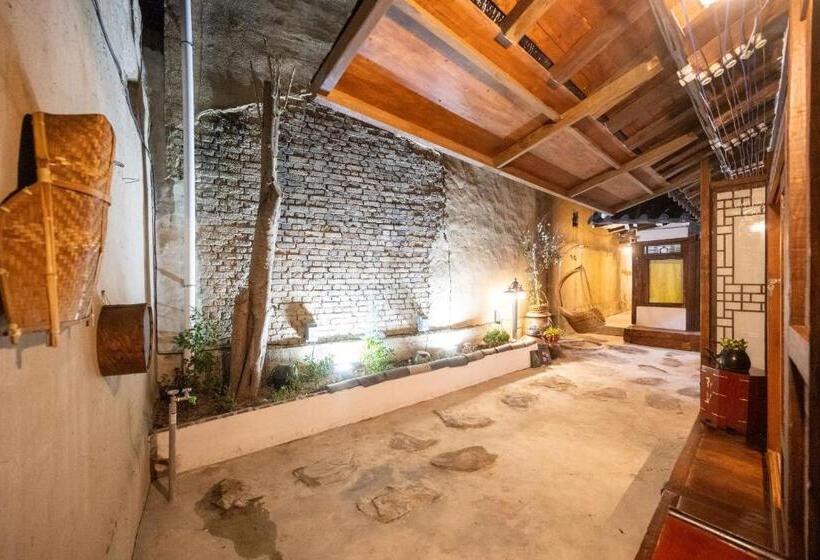 פנסיון Hanok1942