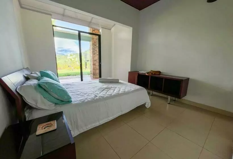 ペンション Hostelería La Pequeña Estancia