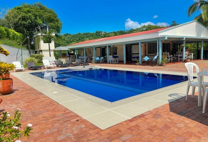 ペンション Hostelería La Pequeña Estancia