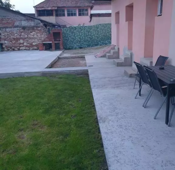 ペンション Vila Dionysos Brasov