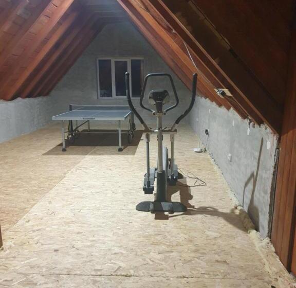 פנסיון Vila Dionysos Brasov