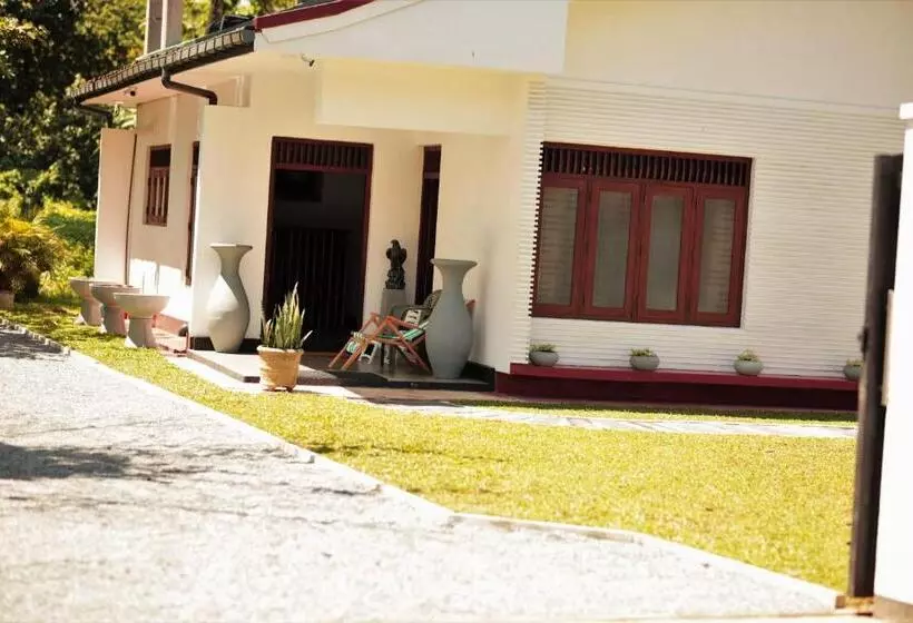 Rhome Home