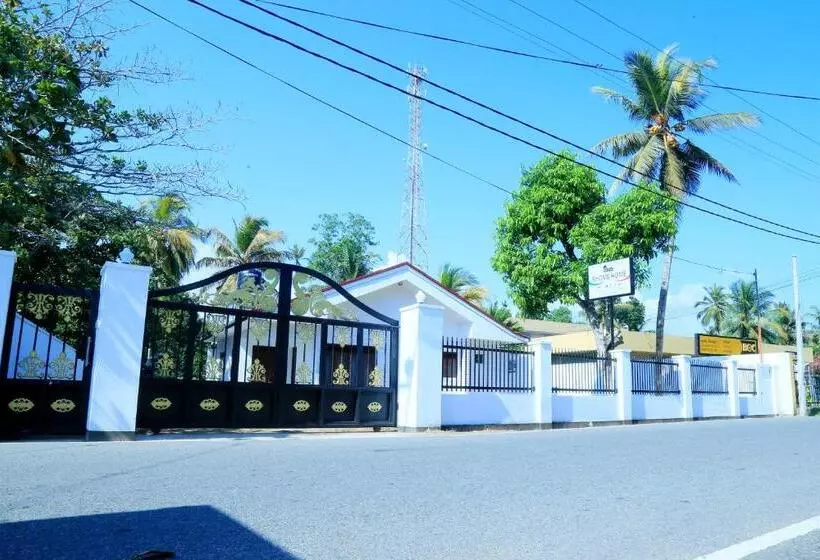Rhome Home