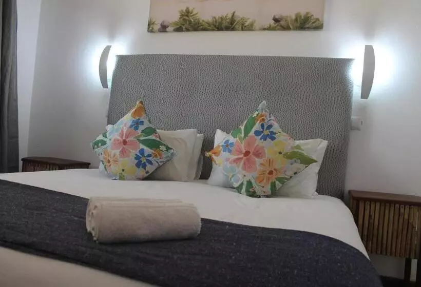 Retkeilymaja Wharf Side Inn