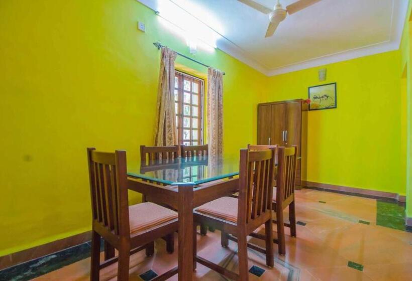 Hotelli Flagship Keegan Palms 2bhk