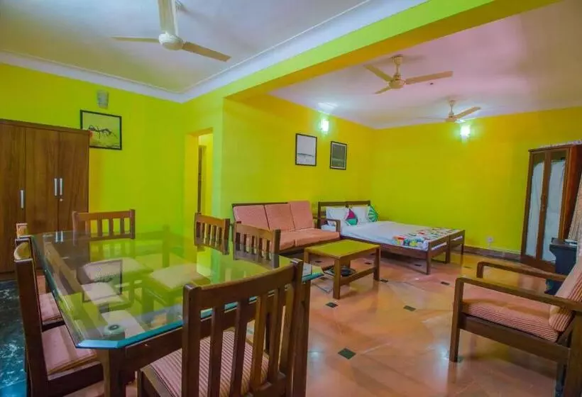 Hôtel Flagship Keegan Palms 2bhk