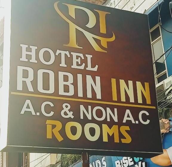 Hotel Robin Inn