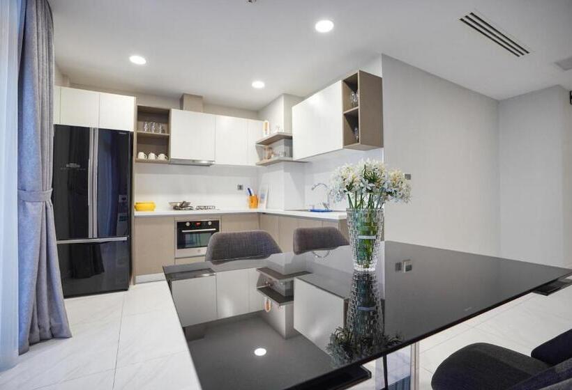 בית מלון כפרי Urban Palace