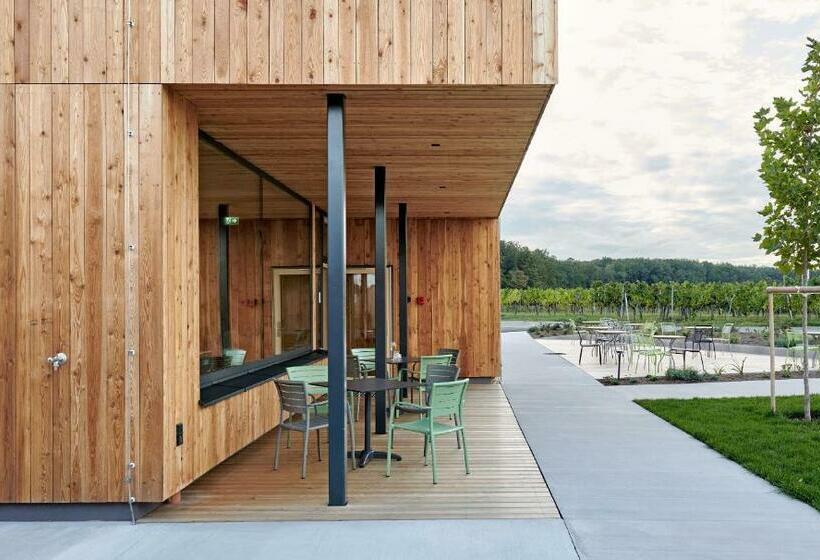 Отель Wohnothek