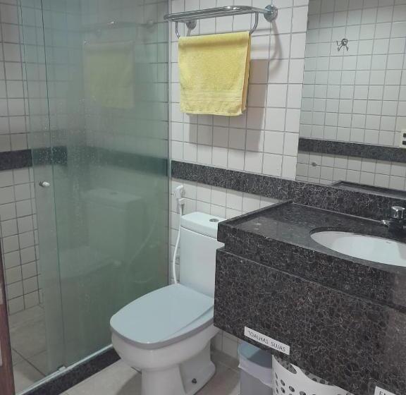 Quarto Em Condomínio Beira Mar