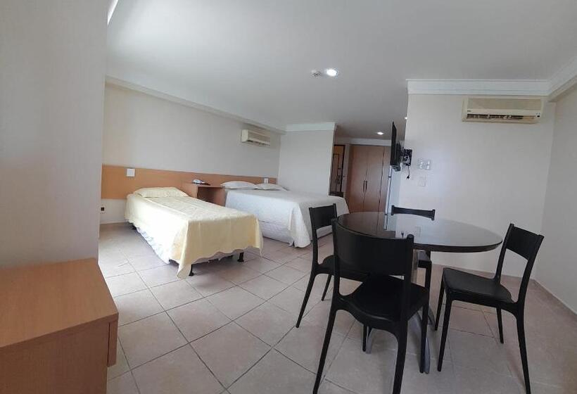 Quarto Em Condomínio Beira Mar