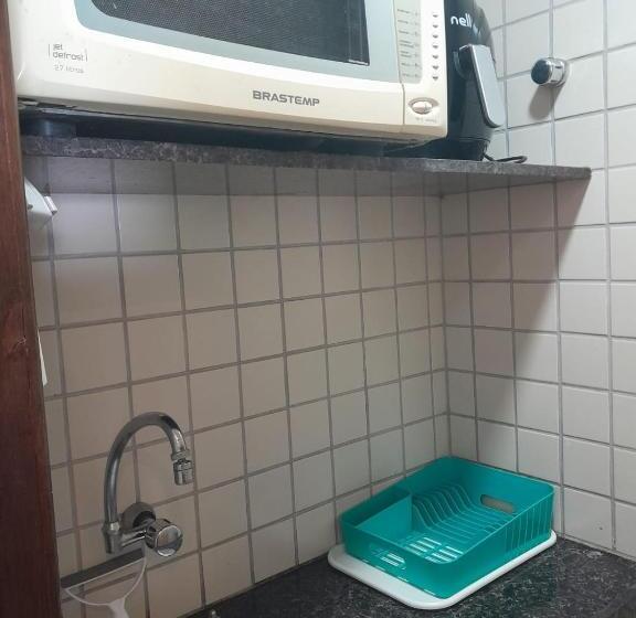 Quarto Em Condomínio Beira Mar